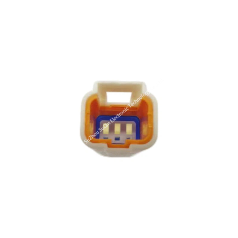 Isometric view of the natural color PBT housing for JST JWPF series 3-pin plug.