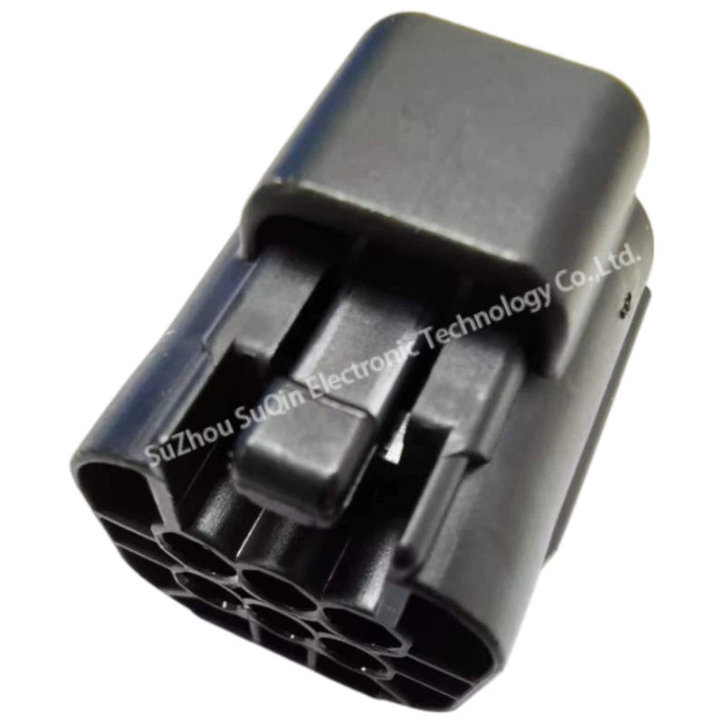 Top isometric view of a single black TE Connectivity 2822346-1 plug housing focusing on the rear seal cavity configuration.