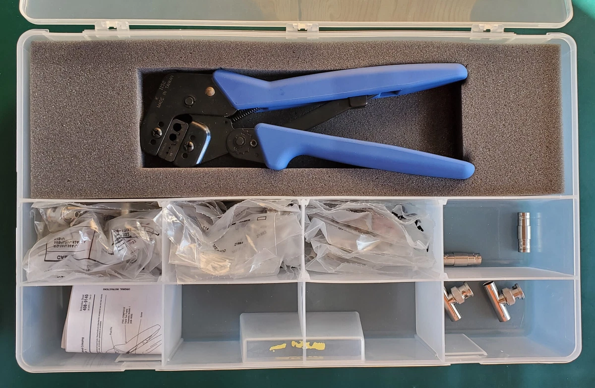 Maîtriser la sertissage terminal : outils manuels vs. outils pneumatiques pour les connecteurs TE Connectivity et Molex