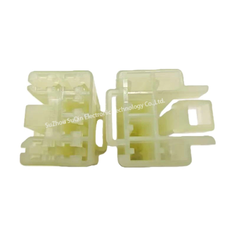Composite dual-view showing the unsealed housing structure and secure locking mechanism of KET MG610152.