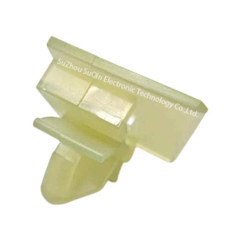 Side angle profile of the KET MG631984 mounting bracket displaying the thickness of the base plate and the snap-fit latch gap.