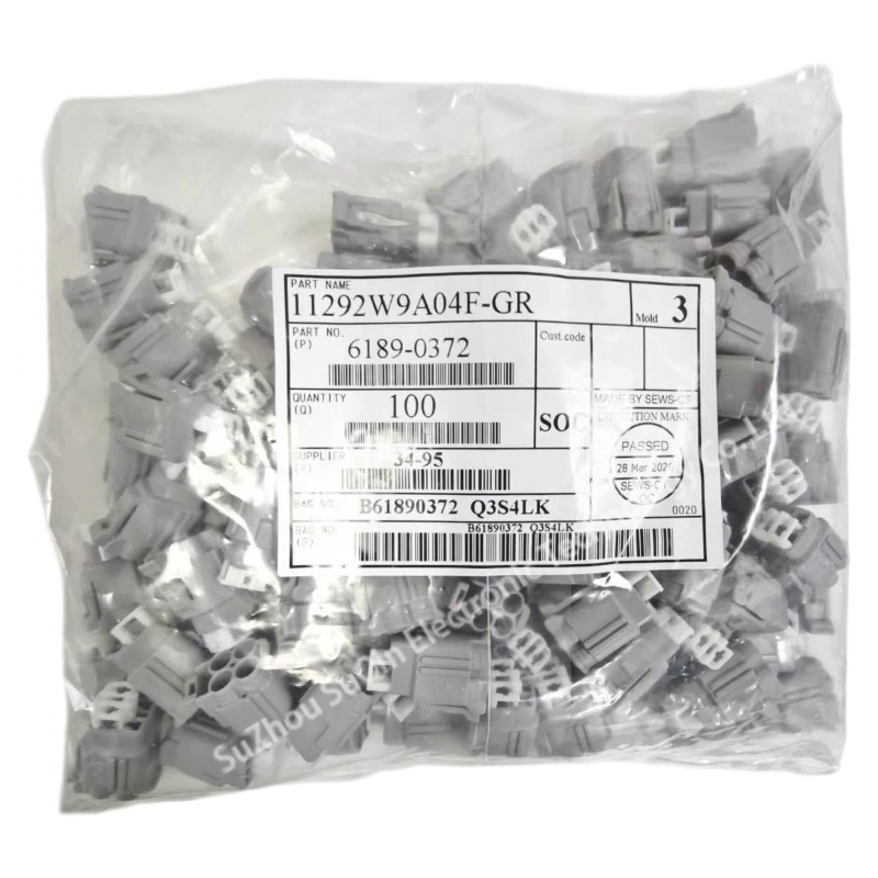 Original factory packaging view displaying a clear plastic lot bag of 100 pieces with the official Sumitomo label showing part number 6189-0372 and name 11292W9A04F-GR.