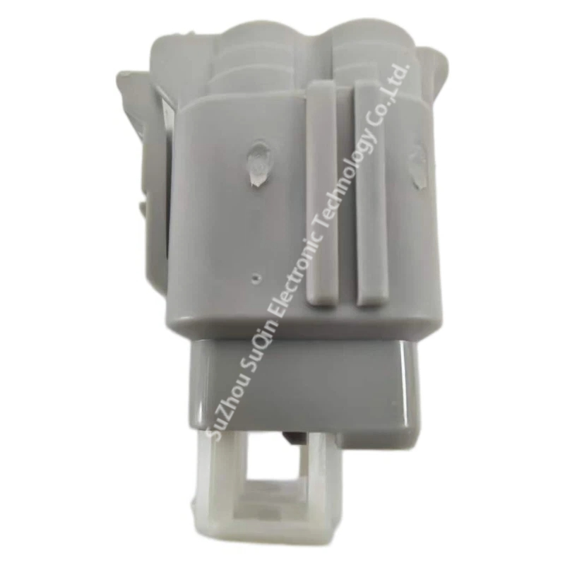 Side profile view of the gray 6189-0372 waterproof connector highlighting the streamlined locking mechanism, alignment ribs, and white retainer alignment.