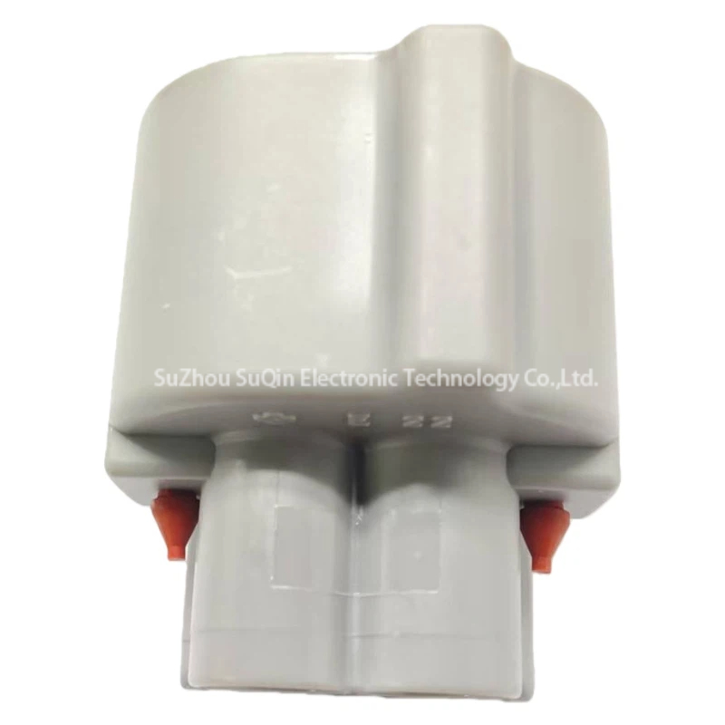 Rückansicht des Kabeldurchgangs von 6189-1094 mit versiegeltem Gummistopfen für 2,3 mm Terminals.