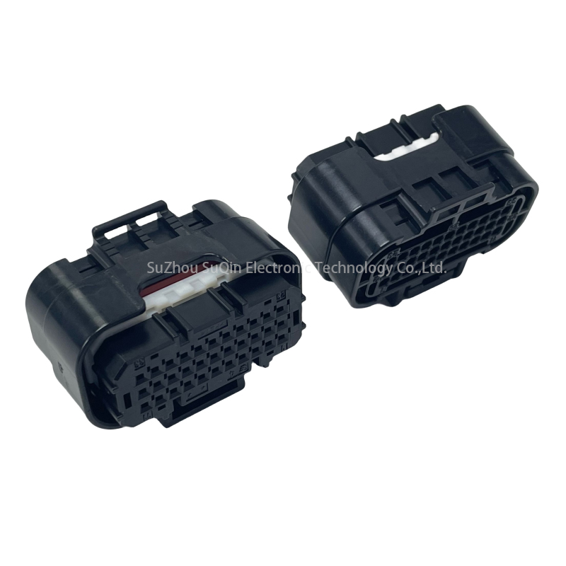 1554461-1: 33 Positionen Schwarzer Auto-Stecker