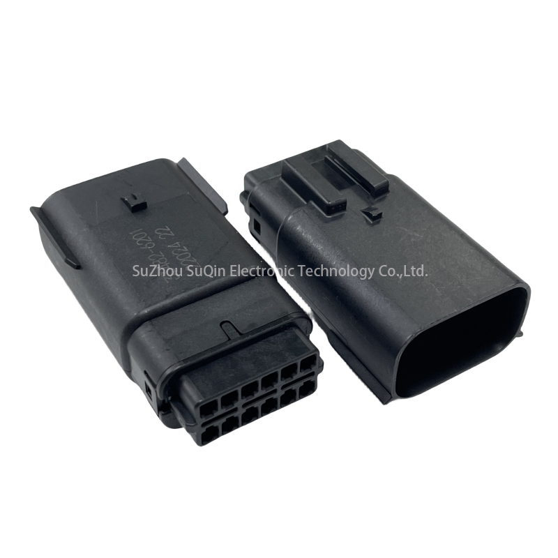 33482-6201 Steckgehäuse: Männlicher Stecker 334826201