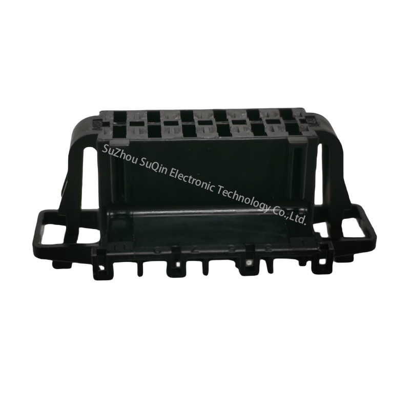 14698669696:automotive connector housing