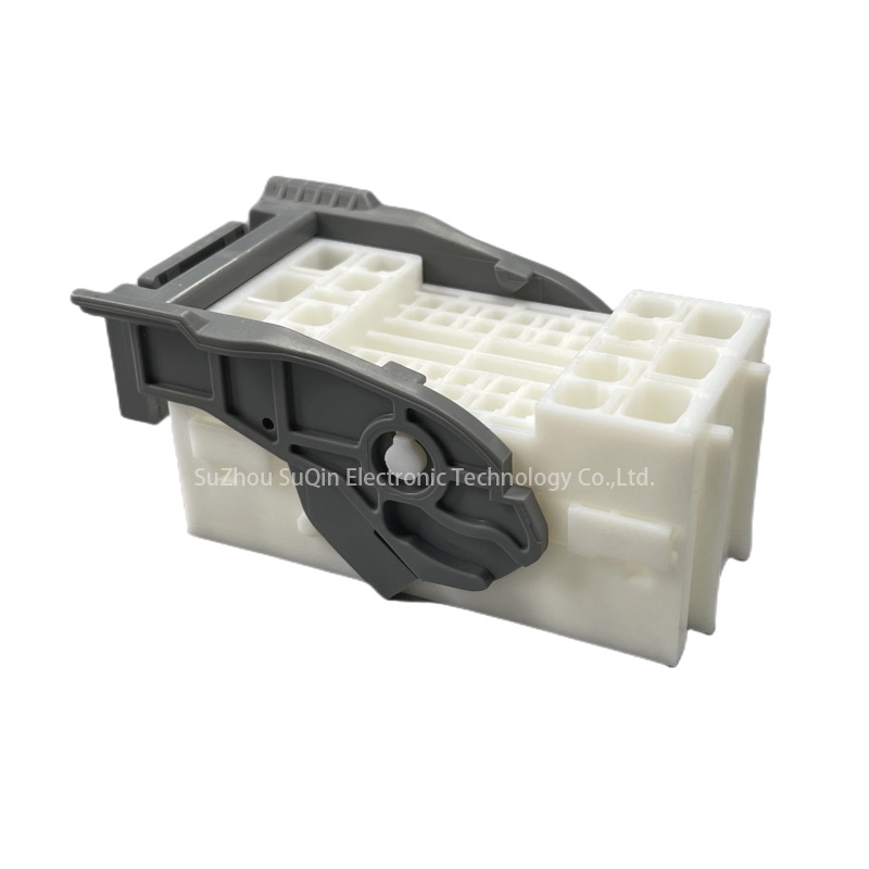 38 pin female connector 2005575-1