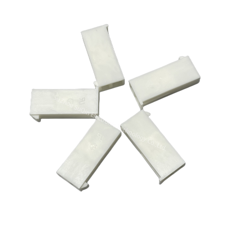 Connecteurs d'alimentation rectangulaires, boîtier, fiche, câble à câble 1586017-2