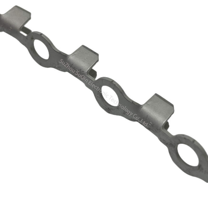 40696