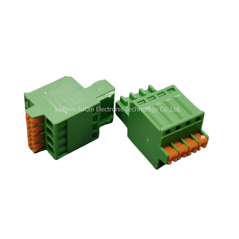 ESC250V-04P: 4-poliger Terminalblock-Stecker